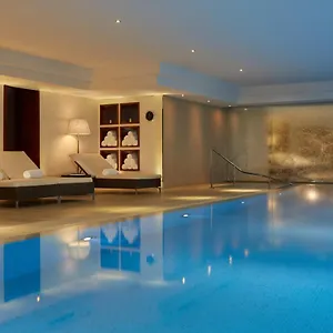 Majestic Champs Elysees Aparthotel